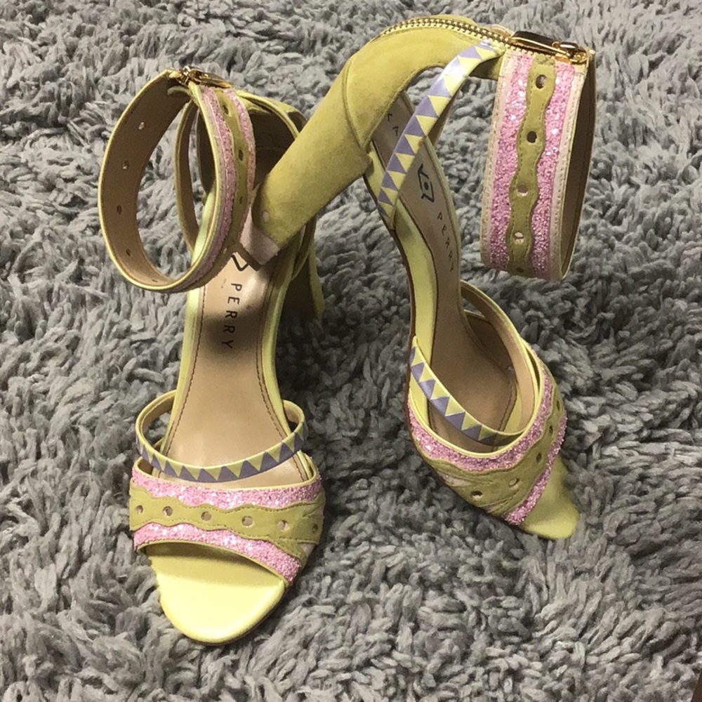 Katy Perry Heels